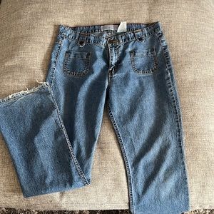 Vintage Low-Rise Levi’s